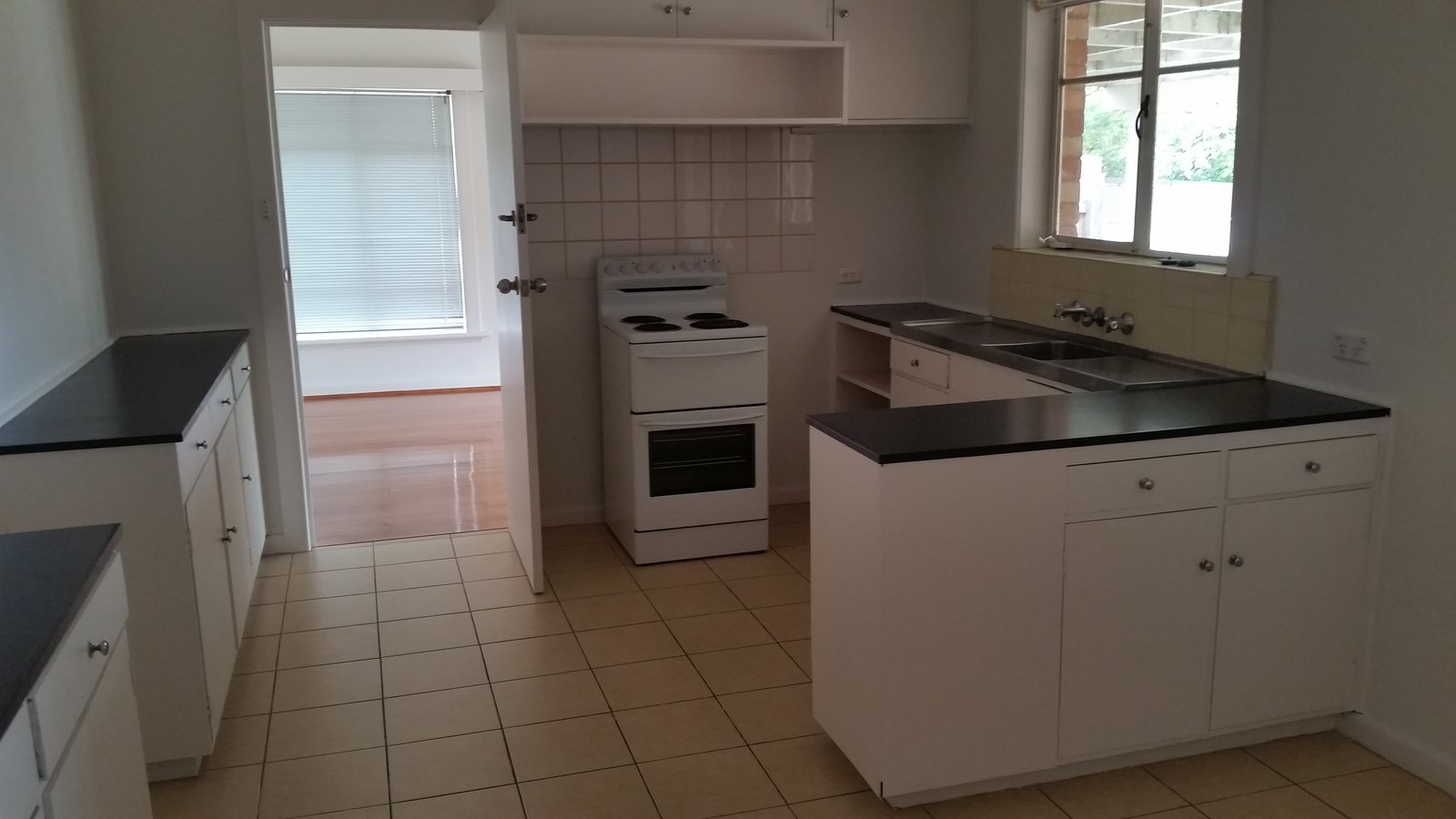 Gallery: 11 Abbotsford Avenue
