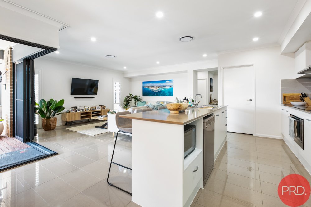 11 Acmena Street GILLIESTON HEIGHTS 6