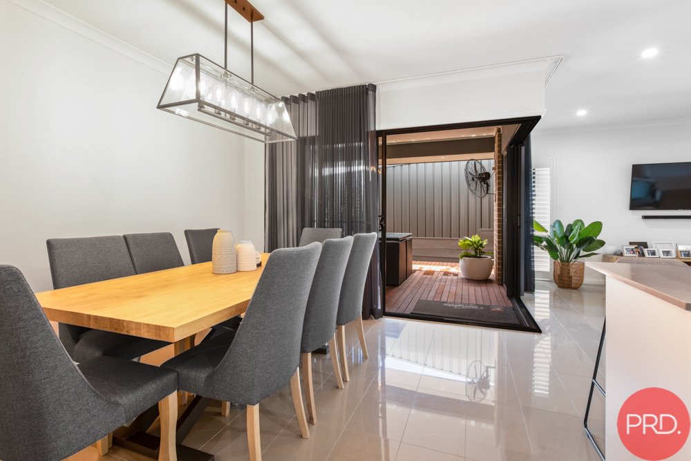 11 Acmena Street GILLIESTON HEIGHTS 9