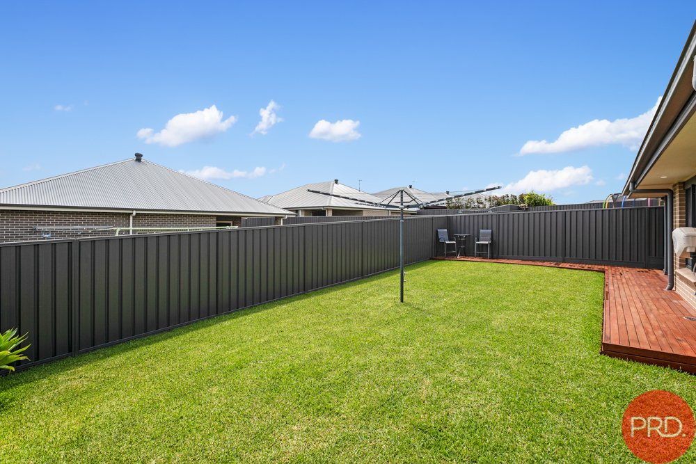 11 Acmena Street GILLIESTON HEIGHTS 24