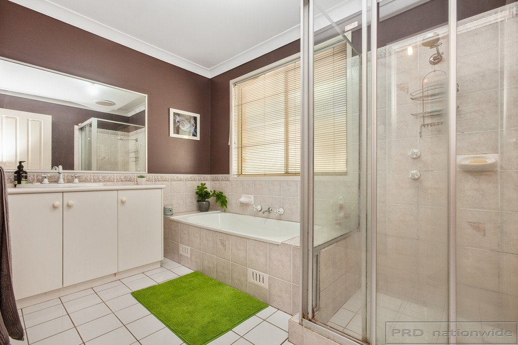 11 Airlie Street ASHTONFIELD 18