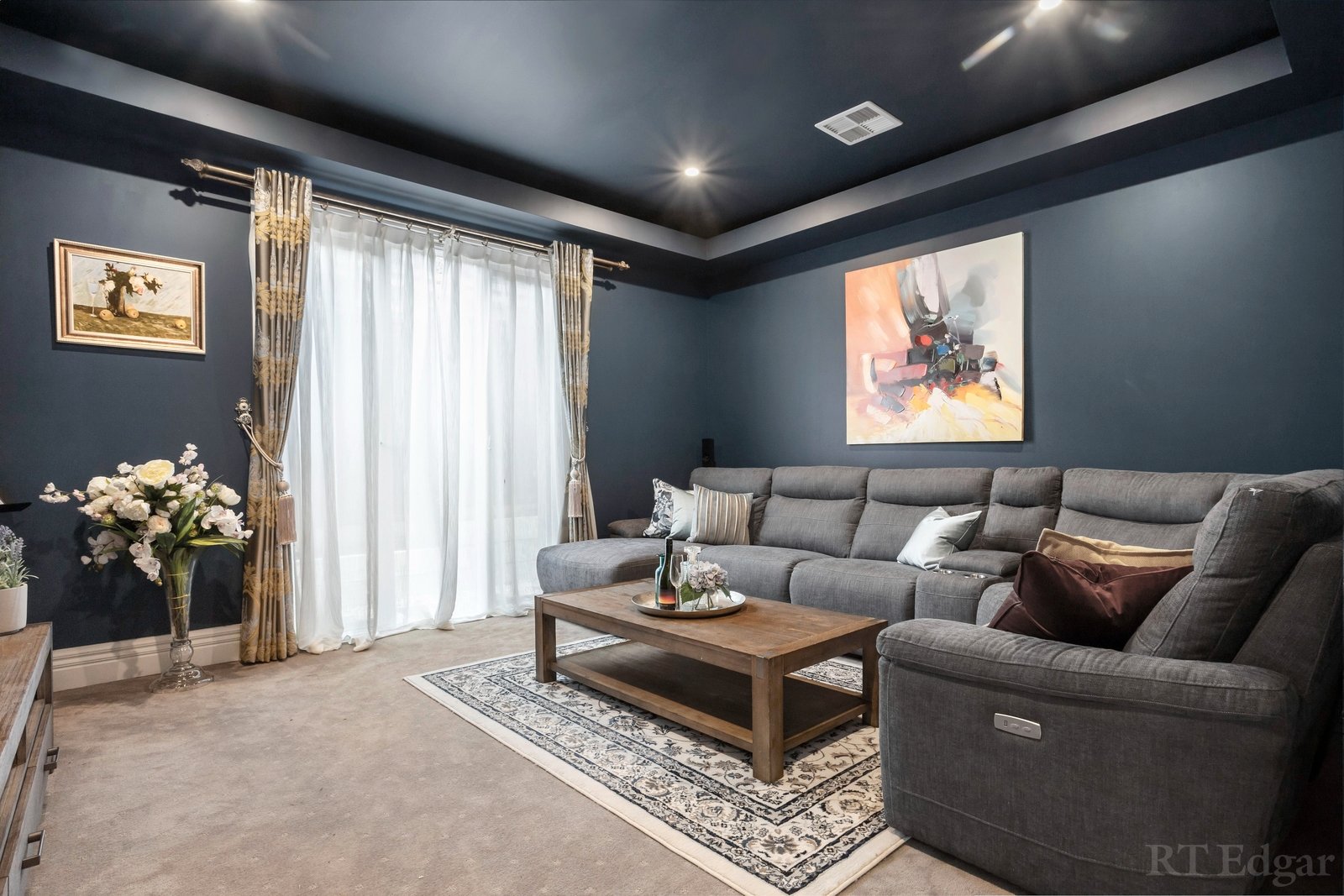 Real Estate and Property in 11 Albury Road, Balwyn North, VIC