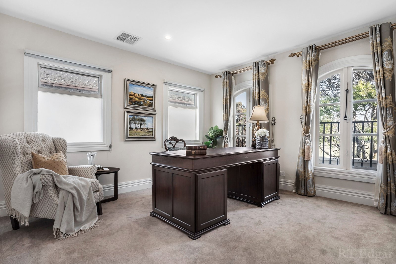 Real Estate and Property in 11 Albury Road, Balwyn North, VIC