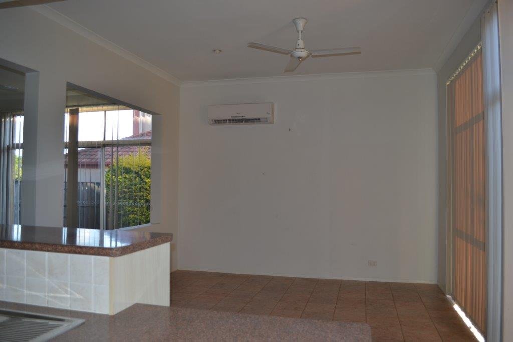 11 Alderney Court VARSITY LAKES 3