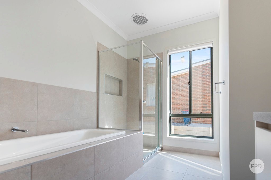 11 Alfreda Place GOLDEN SQUARE 8