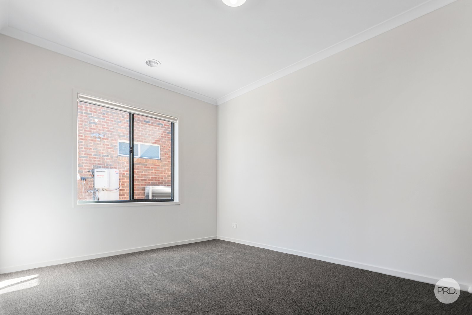 11 Alfreda Place GOLDEN SQUARE 8