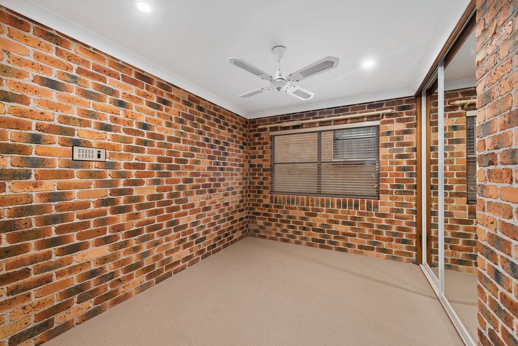 11 Alkina St  SAPPHIRE BEACH 17