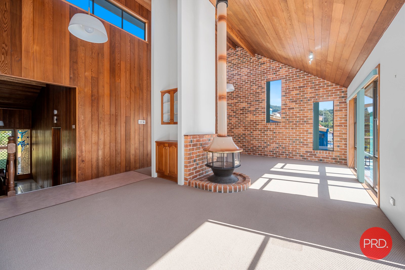 11 Alkina Street SAPPHIRE BEACH 6