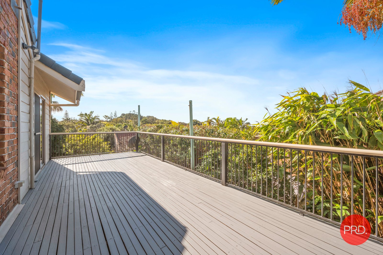 11 Alkina Street SAPPHIRE BEACH 16