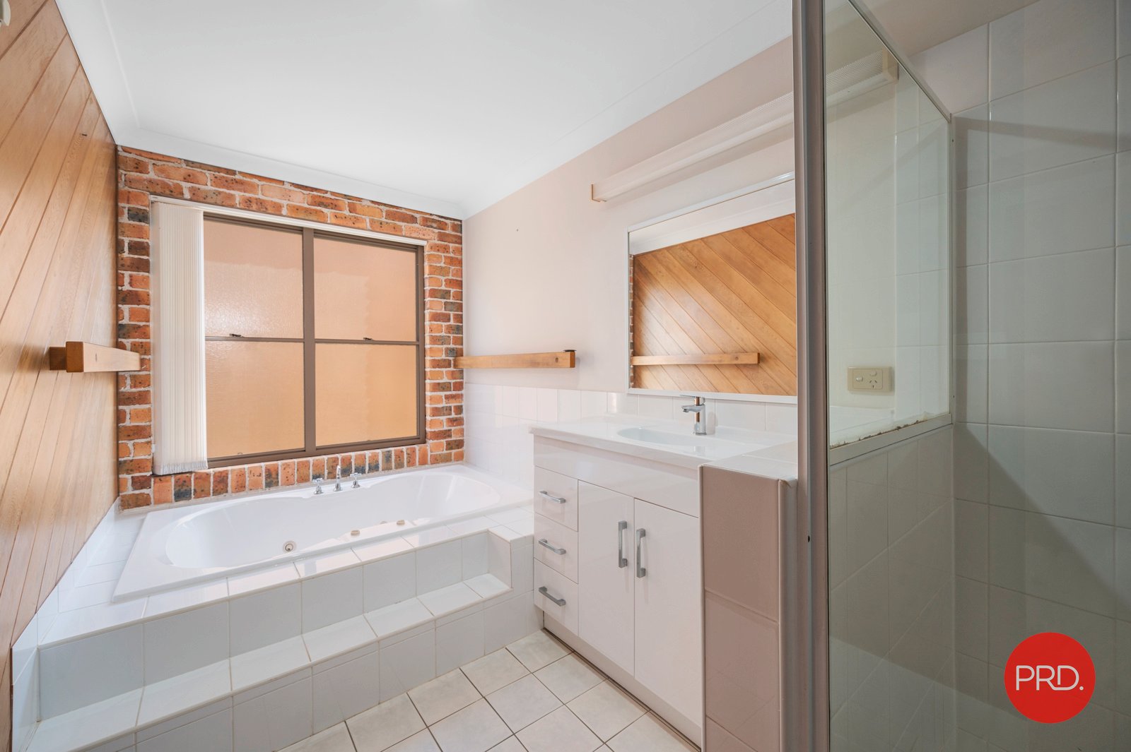 11 Alkina Street SAPPHIRE BEACH 26