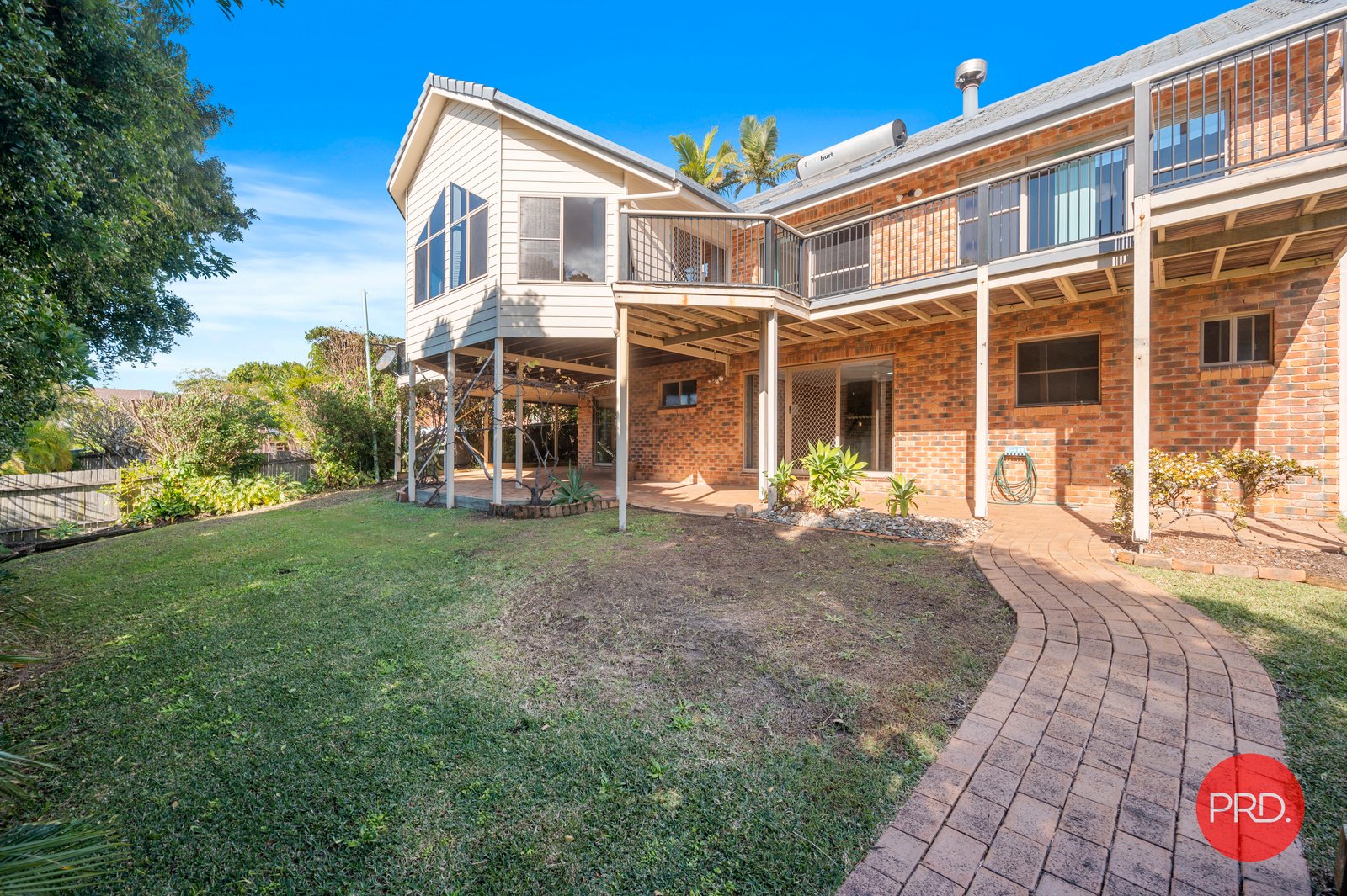 11 Alkina Street SAPPHIRE BEACH 29