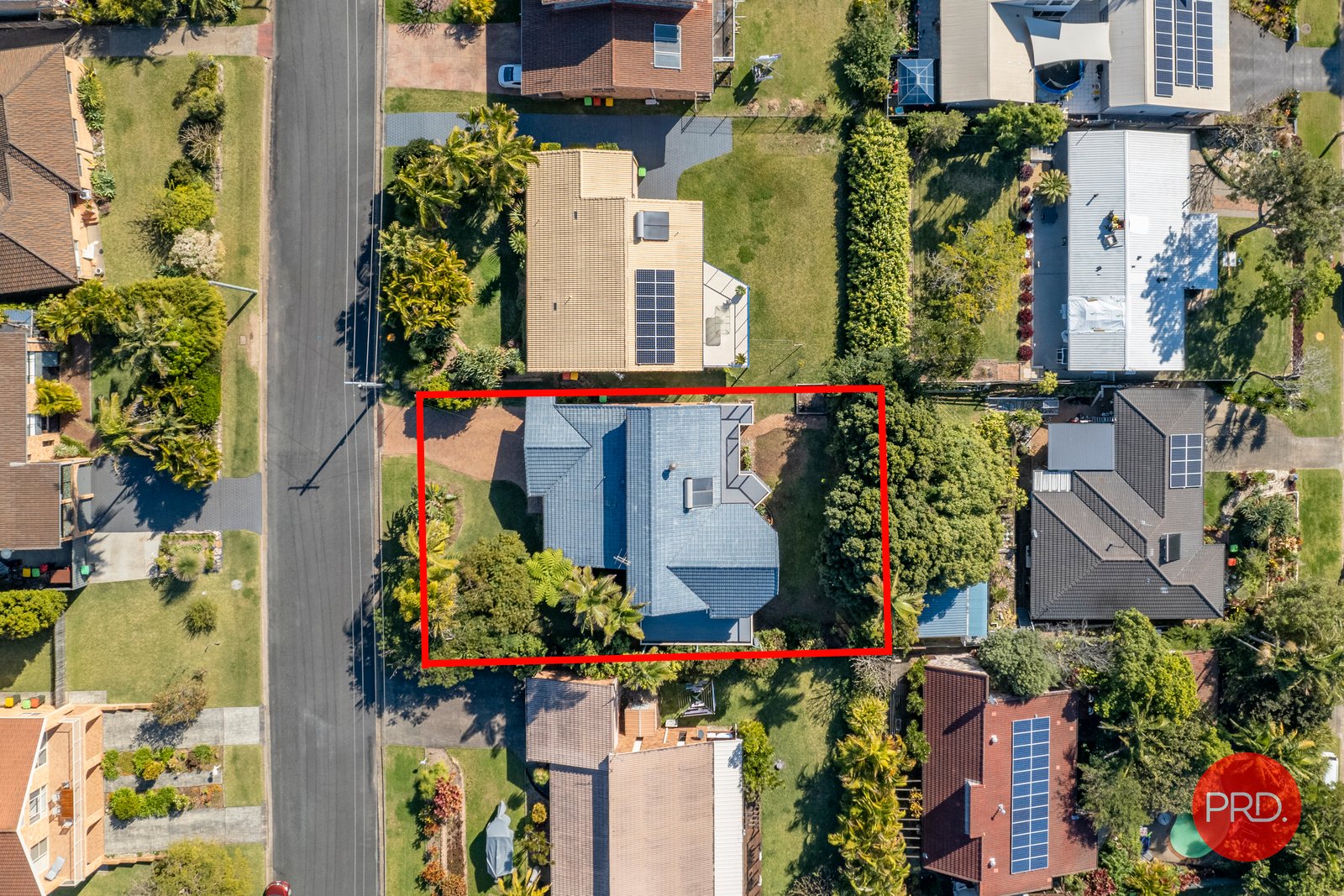 11 Alkina Street SAPPHIRE BEACH 32