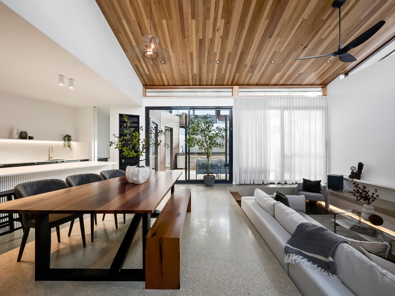 Gallery: 11 Anderson Street