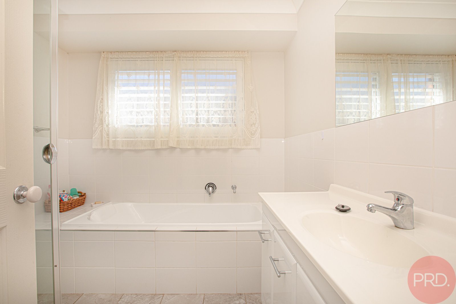 11 Andrew Court RUTHERFORD 16