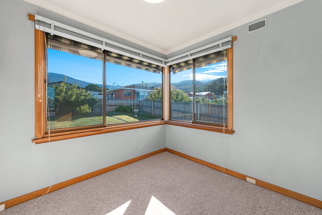 11 Anthony Place GLENORCHY 12