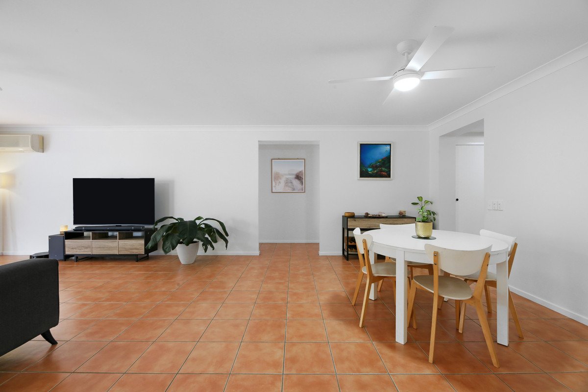 11 Arbury Hill Close Burleigh Heads 16