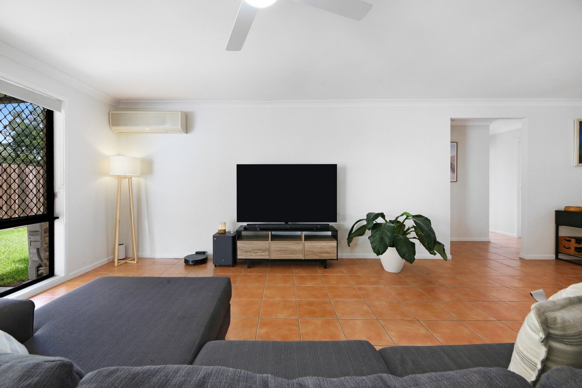 11 Arbury Hill Close Burleigh Heads 17