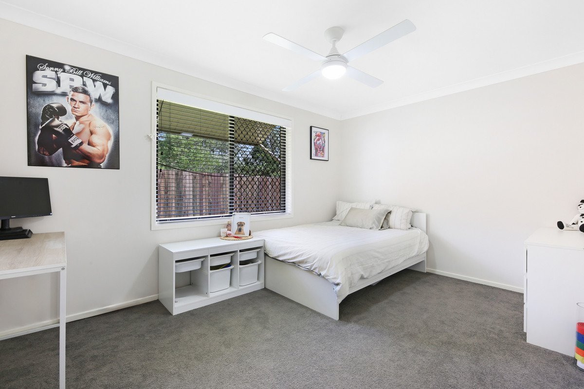 11 Arbury Hill Close Burleigh Heads 18