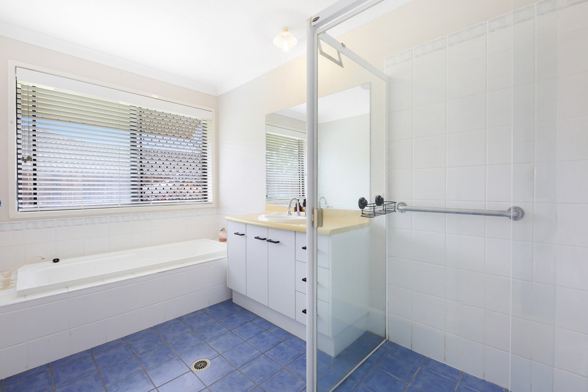 11 Arbury Hill Close Burleigh Heads 20