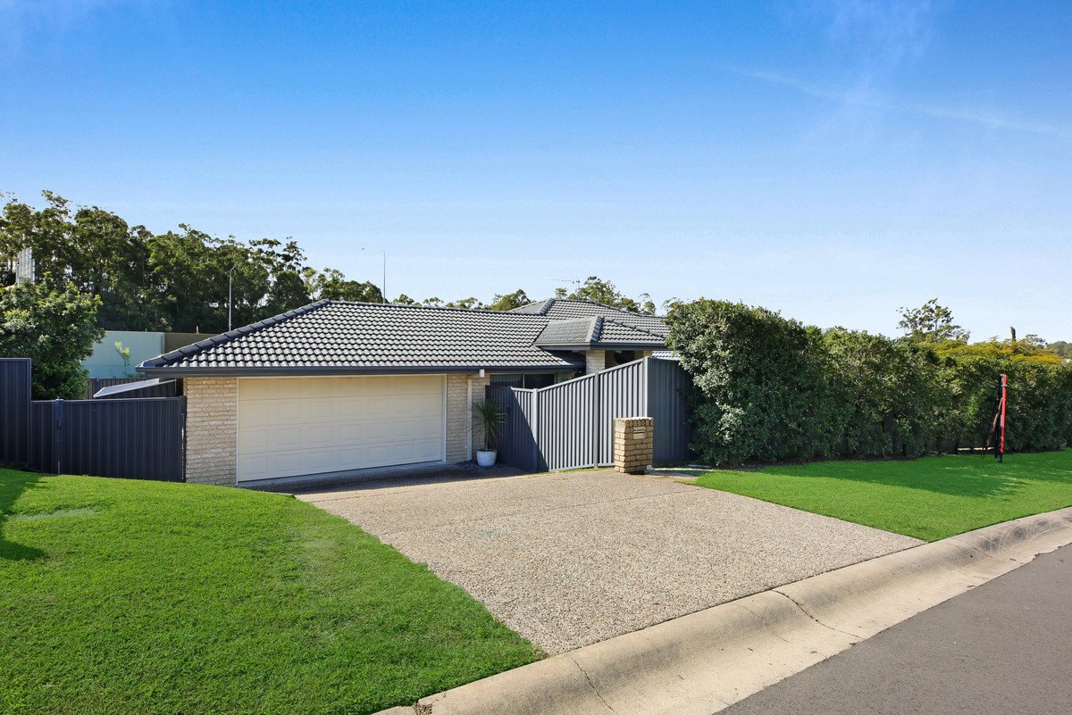 11 Ardisia Court Burleigh Heads 26