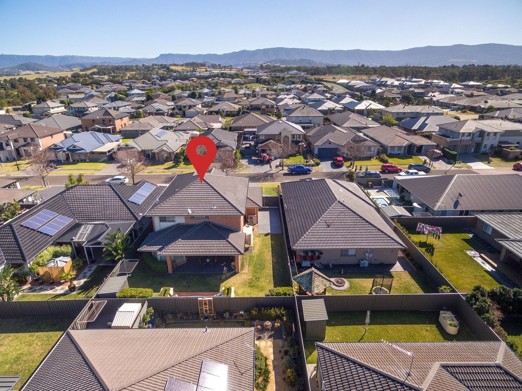 11 Athanlin Avenue HAYWARDS BAY 23