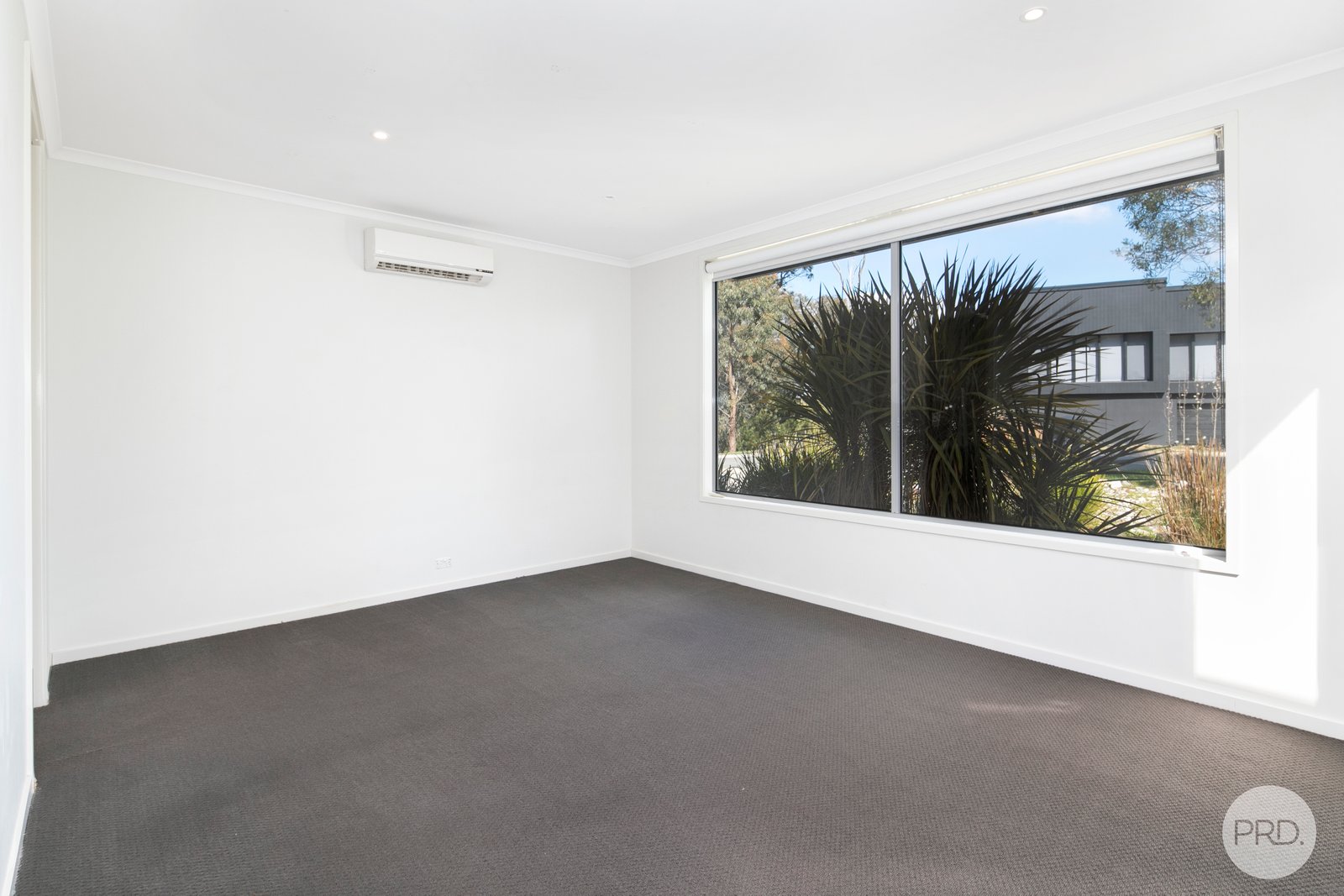11 Augusta Drive CRESWICK 11