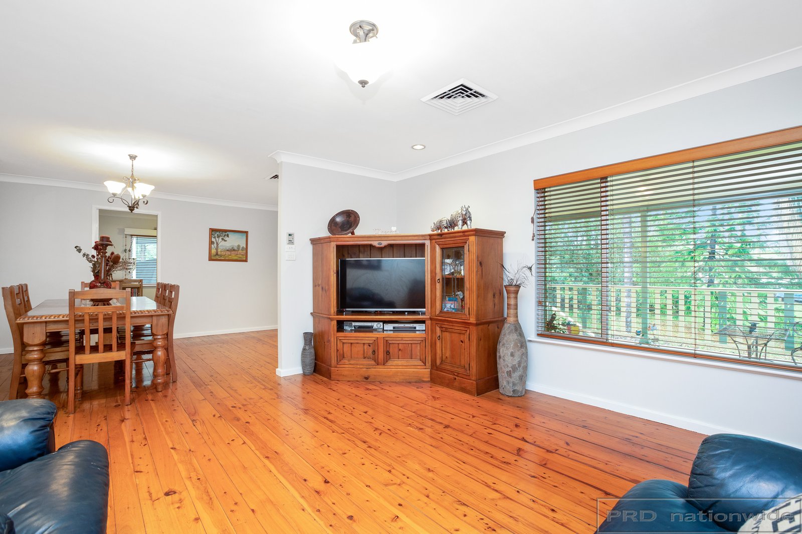 11 Avalon Drive THORNTON 22