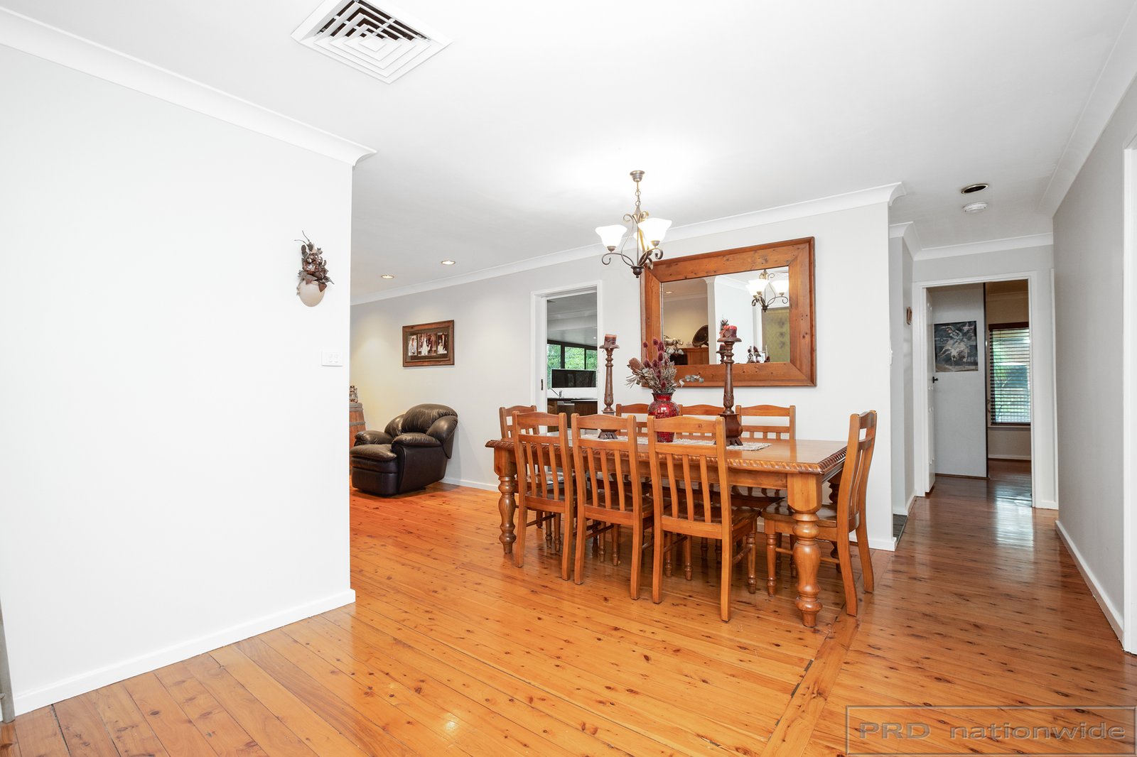 11 Avalon Drive THORNTON 24