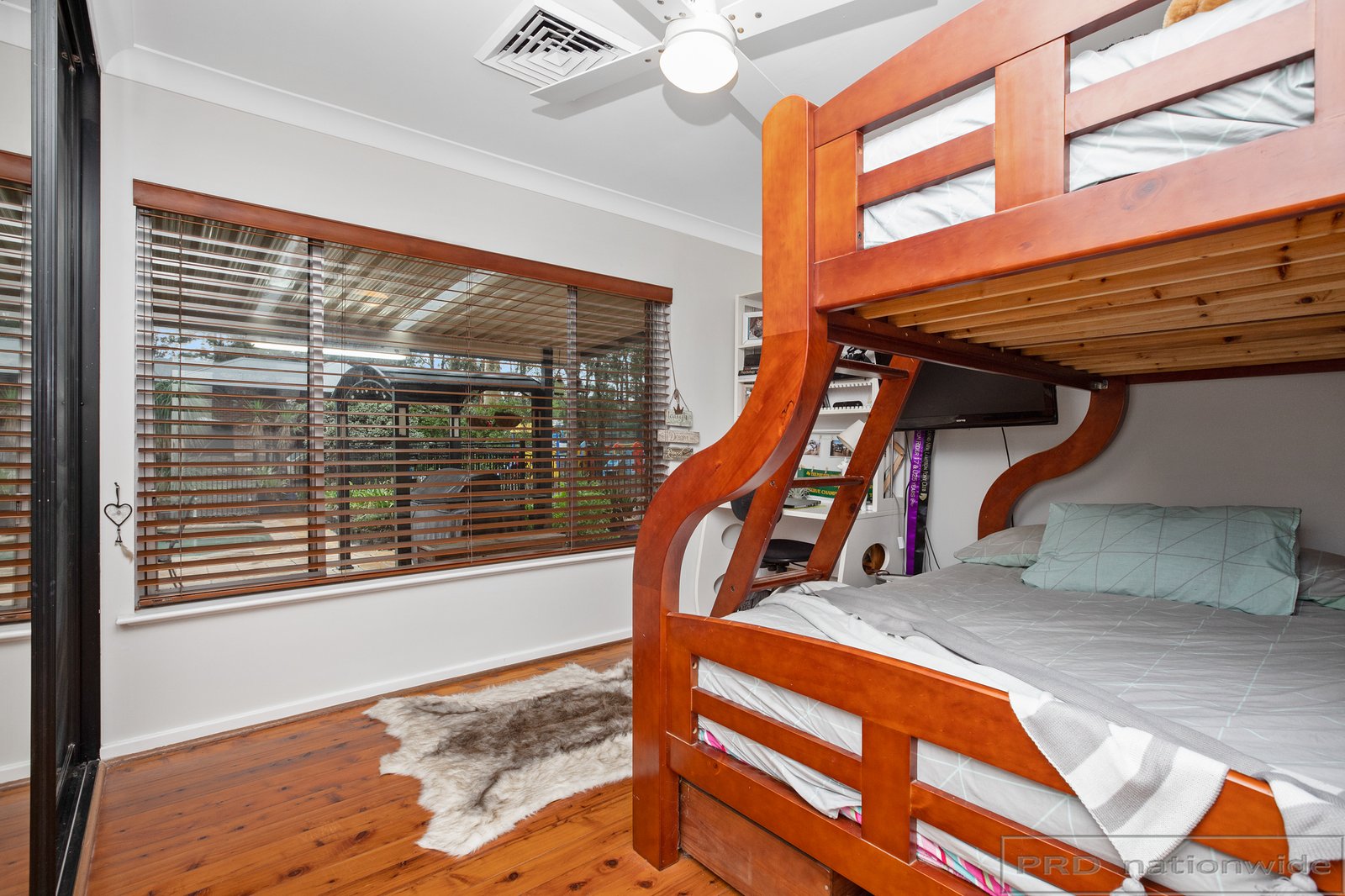11 Avalon Drive THORNTON 26