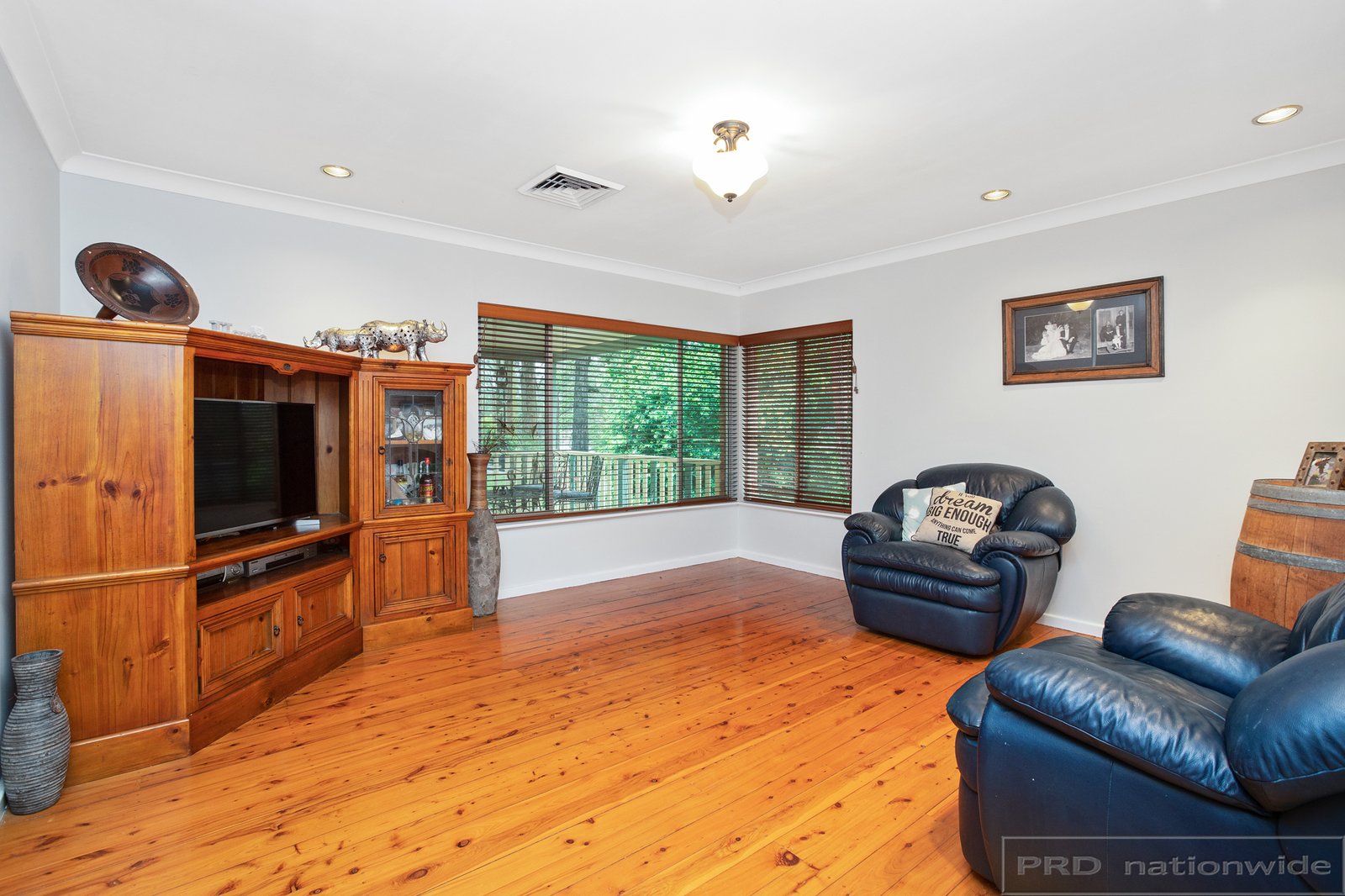 11 Avalon Drive THORNTON 28