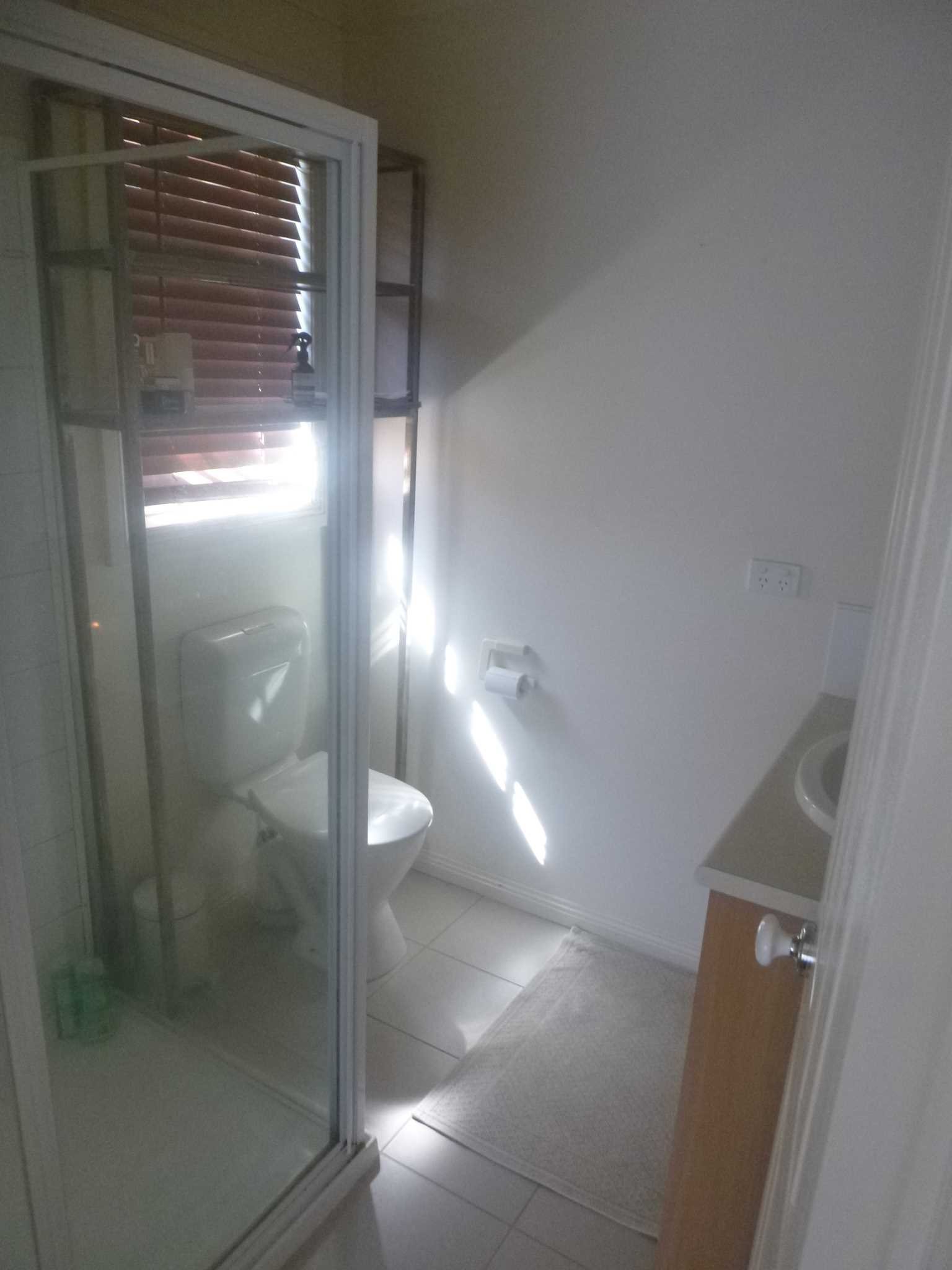 11 Ayrvale Avenue LAKE GARDENS 8