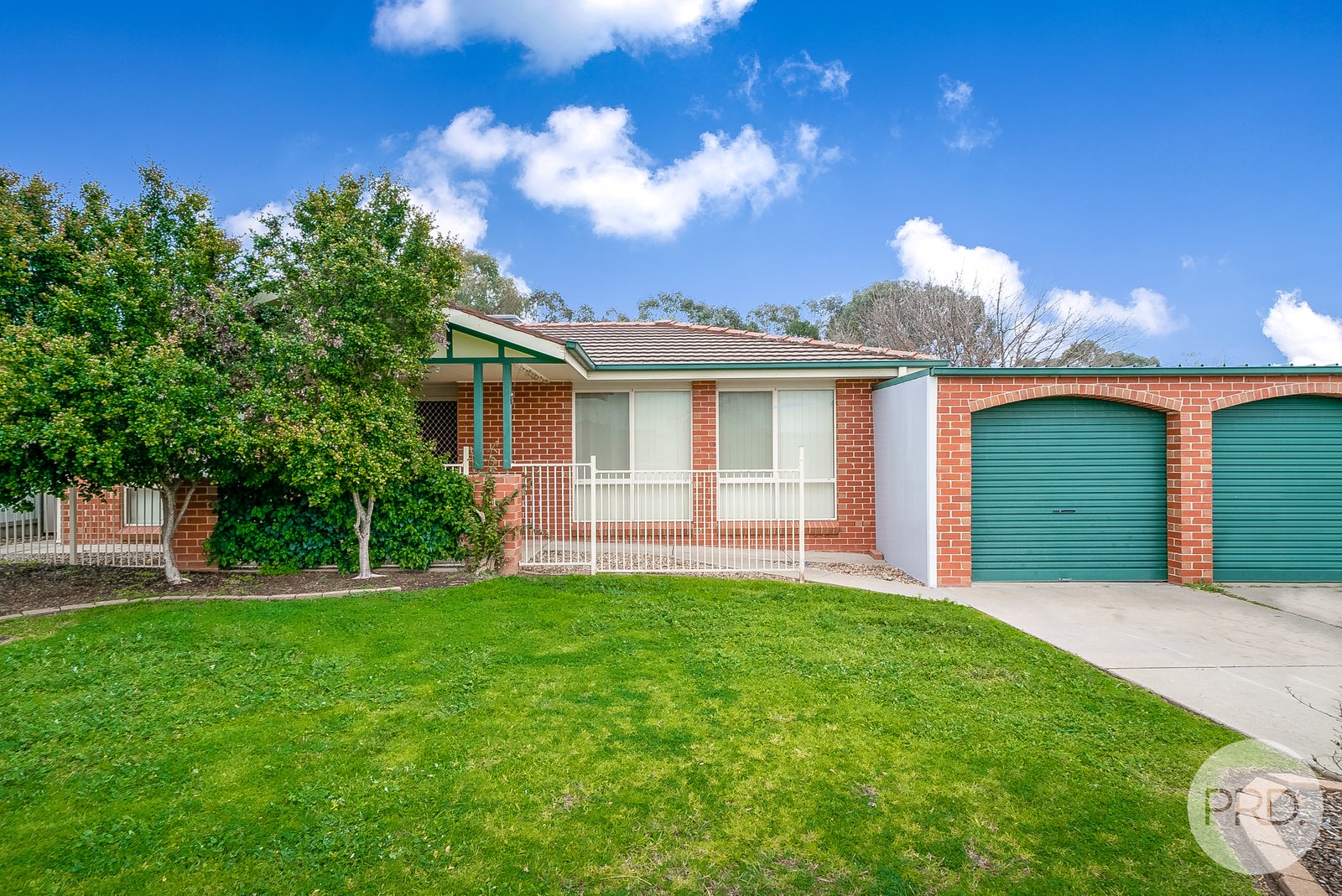 11 Bamarook Crescent GLENFIELD PARK 1