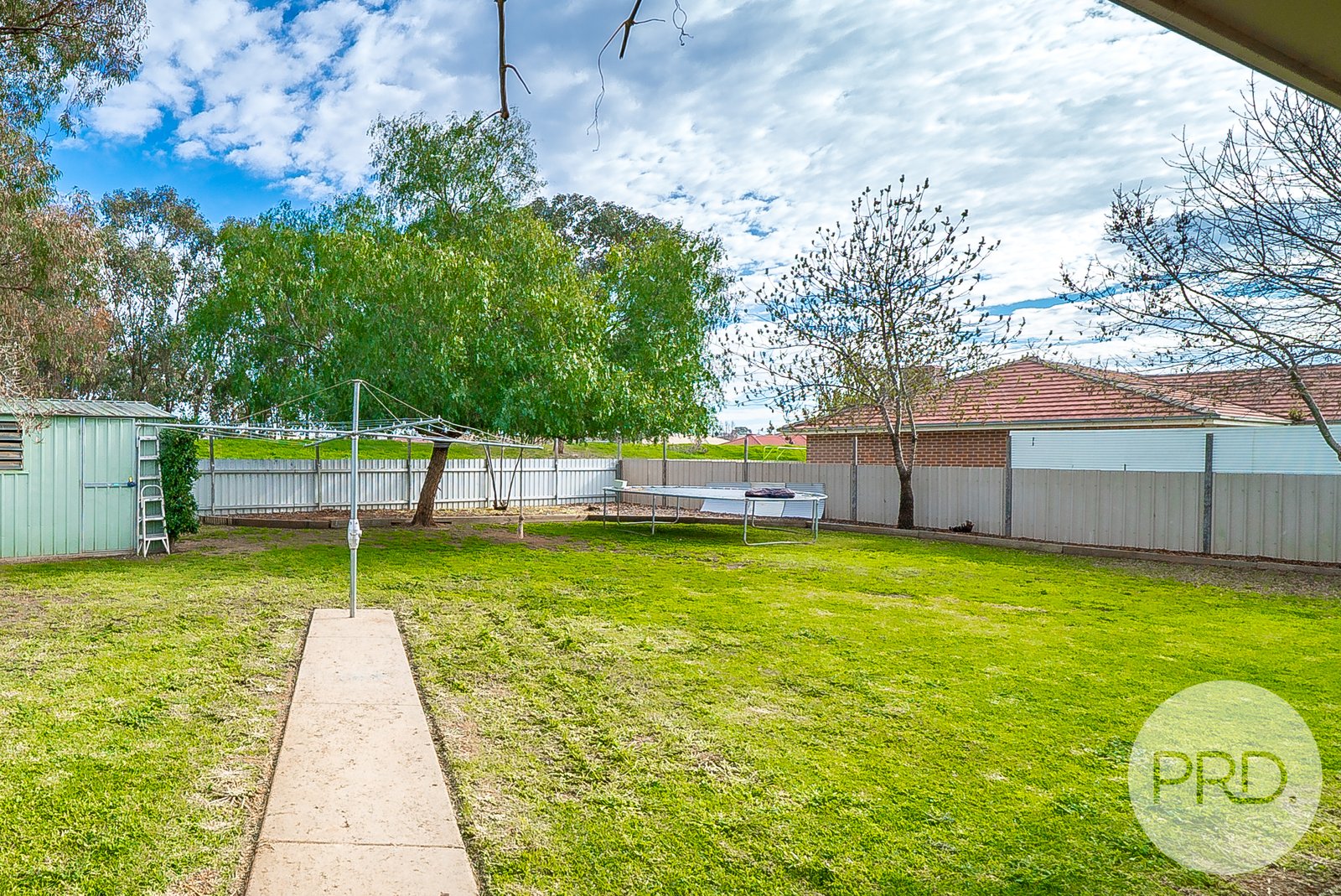 11 Bamarook Crescent GLENFIELD PARK 4