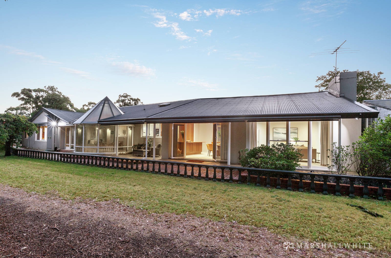 11 Barholme Court, Oakleigh South, VIC