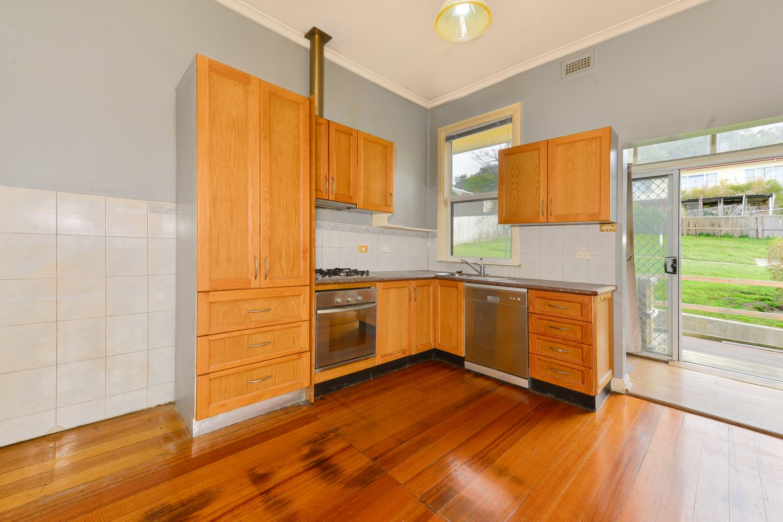 11 Barnett Avenue NEW NORFOLK 30