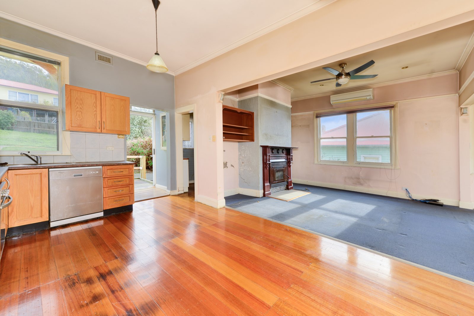11 Barnett Avenue NEW NORFOLK 31