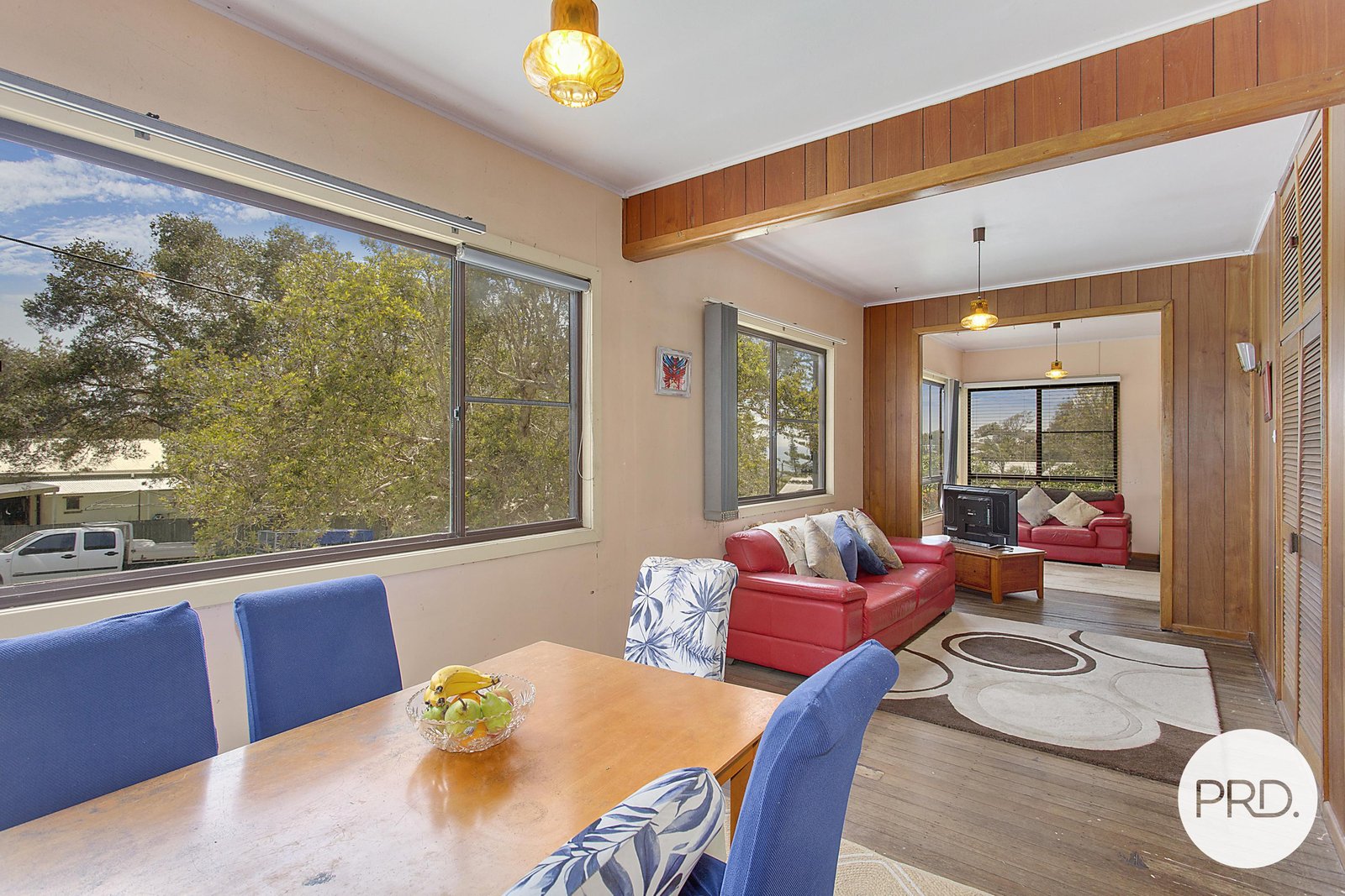 11 Bartlett Street BONNY HILLS 6