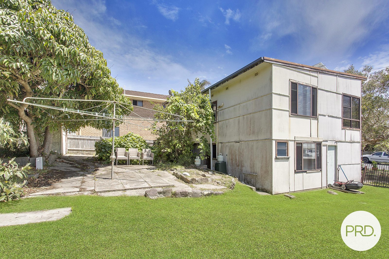 11 Bartlett Street BONNY HILLS 12