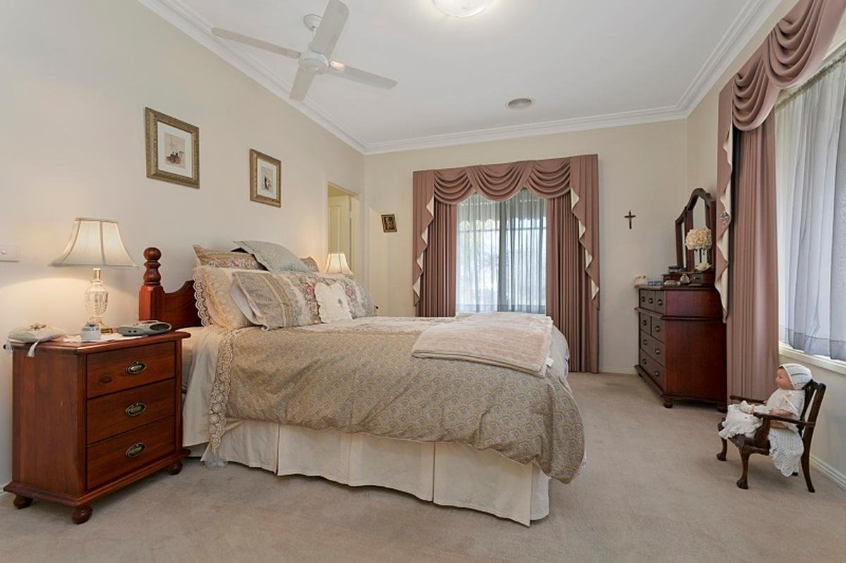 11 Battunga Court STRATHFIELDSAYE 6