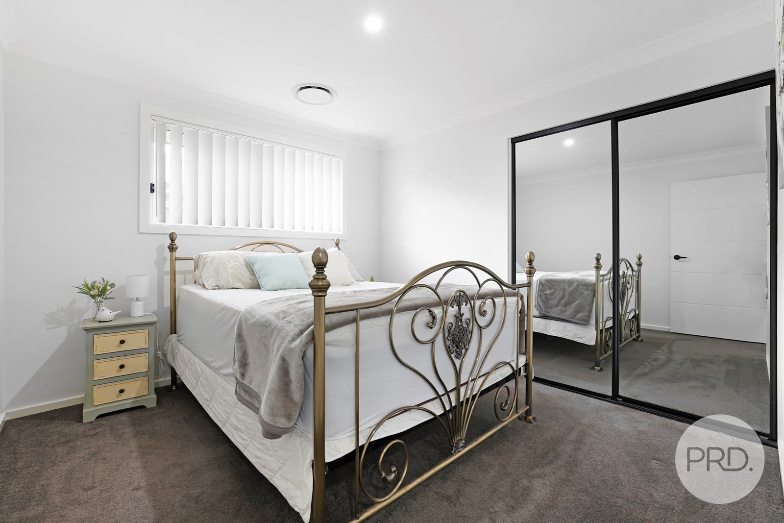 11 Baudin Street TAMWORTH 9