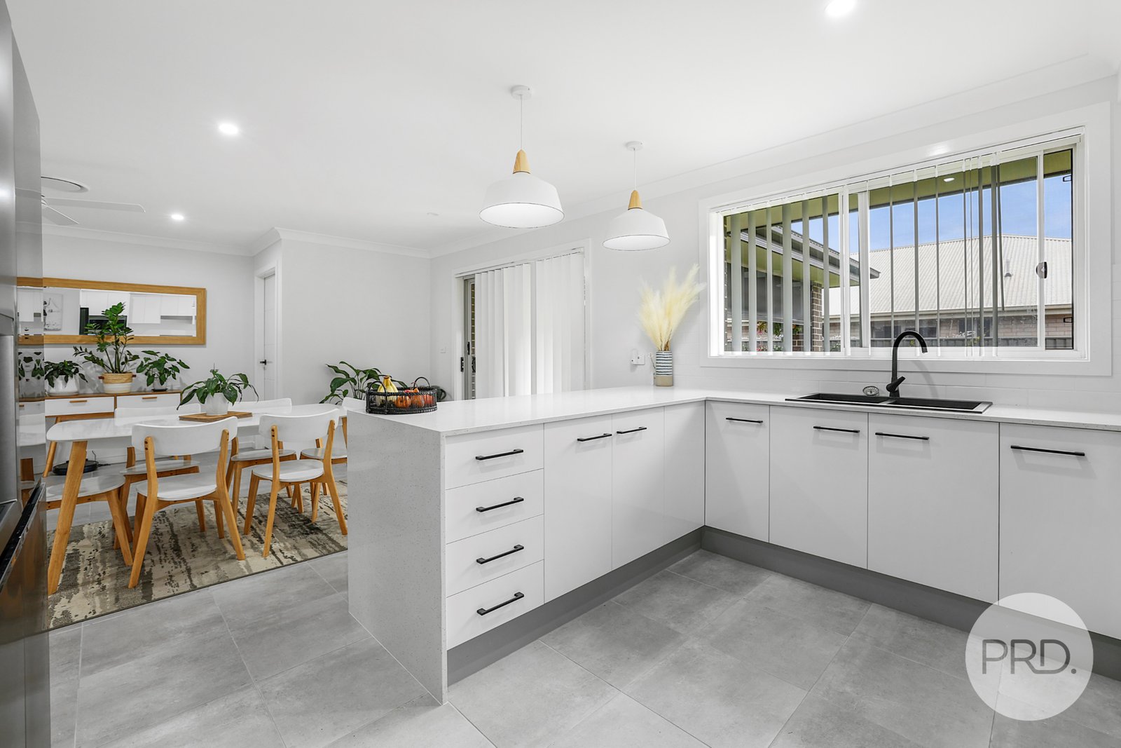 11 Baudin Street TAMWORTH 14