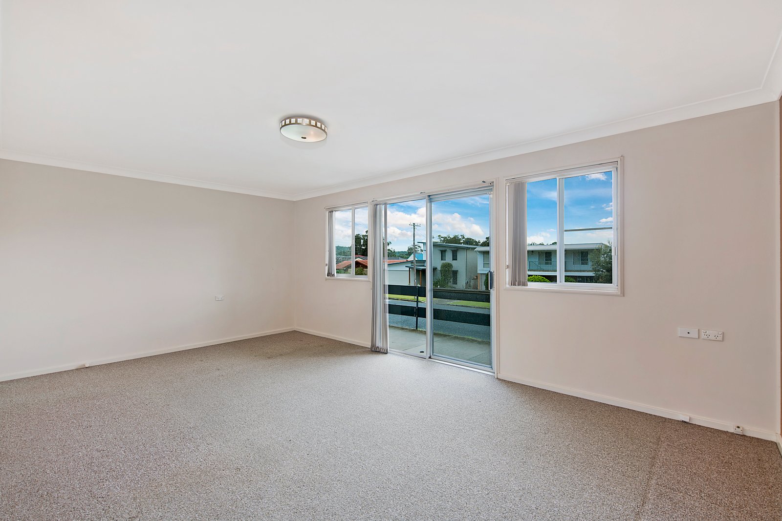 11 Bayside Avenue NORTH HAVEN 2