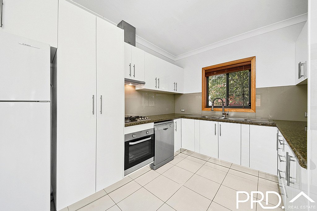 11 Bebe Avenue REVESBY 3