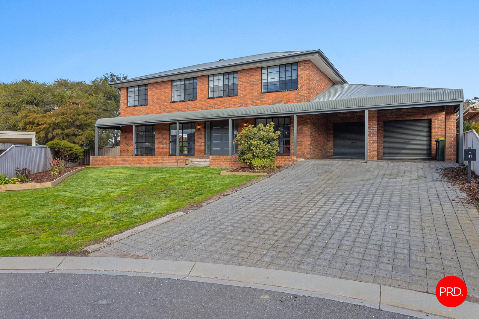 11 Bedford Court GOLDEN SQUARE 1