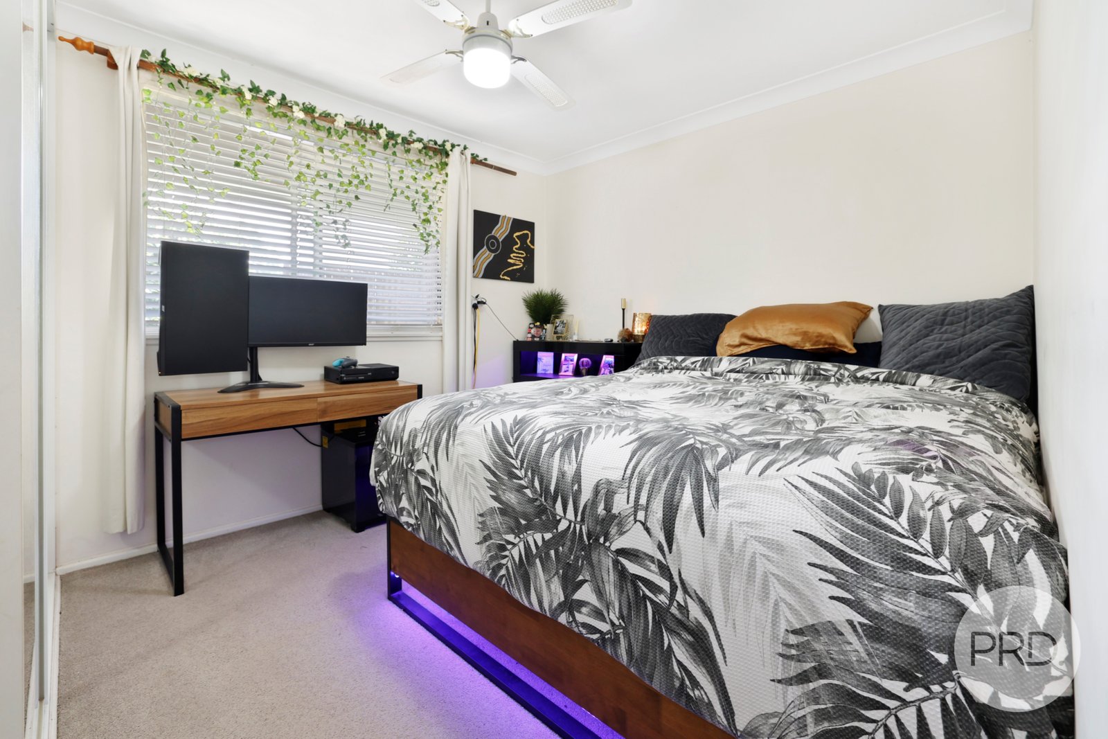 1/1 Bell Street TAMWORTH 9