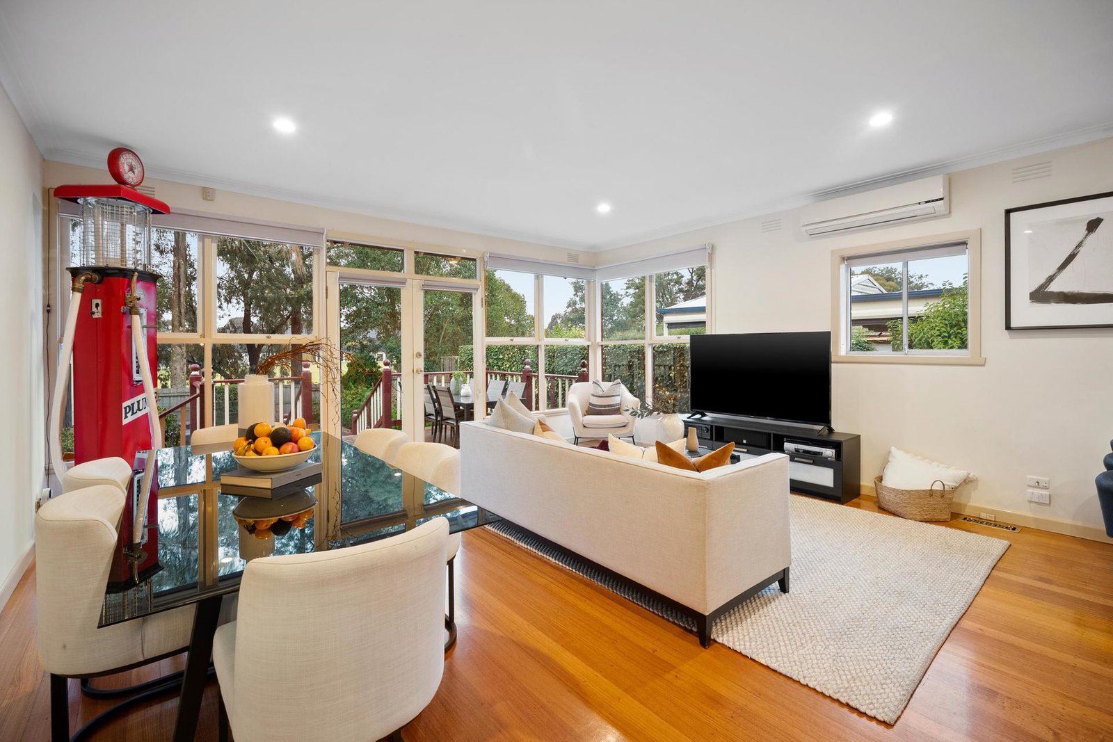 Real Estate and Property in 11 Bellevue Avenue, Malvern East, VIC