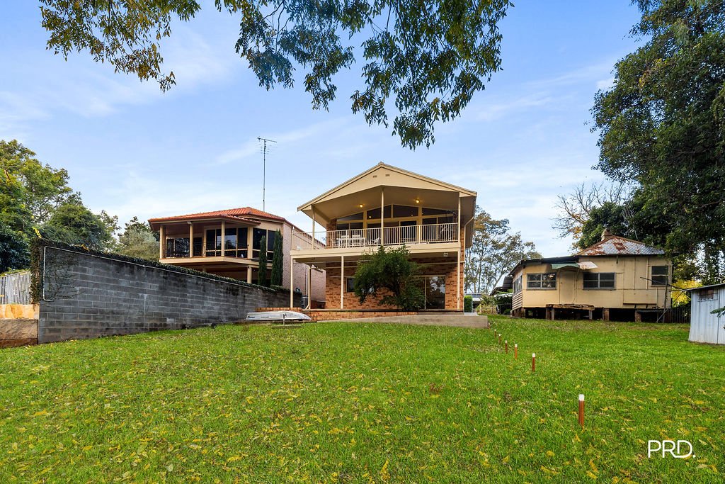 11 Bellevue Rd  REGENTVILLE 25