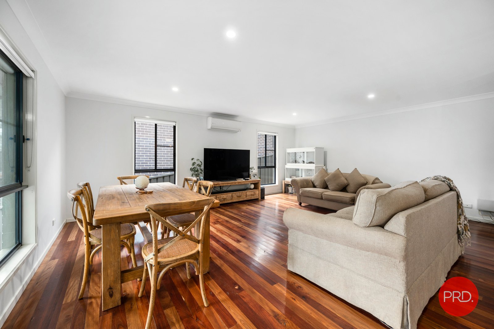 11 Berkeley Drive BONVILLE 6