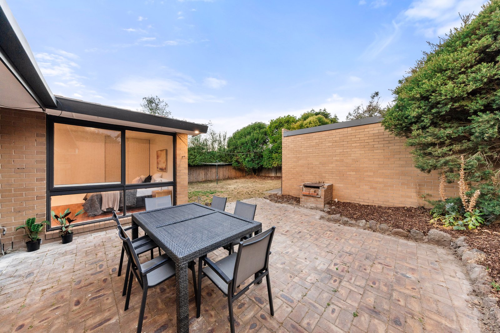 Real Estate and Property in 11 Bermuda Drive, Blackburn South, VIC