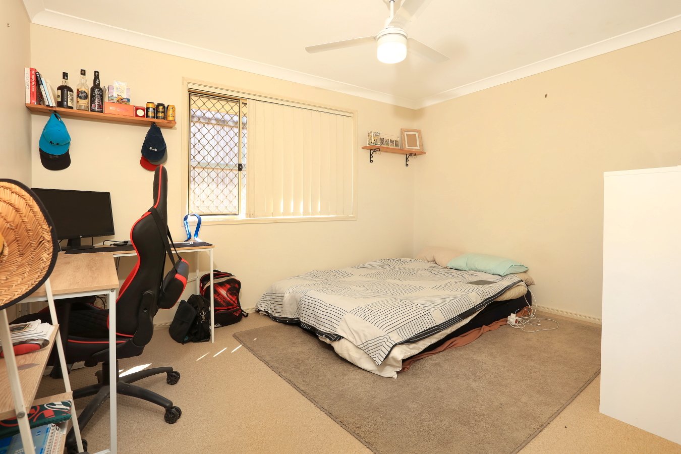 11 Billinghurst Crescent UPPER COOMERA 14